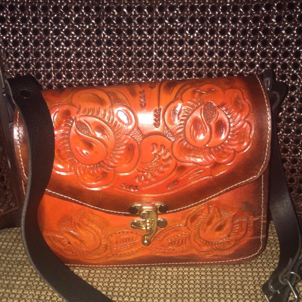 Quality leather handmade messenger bag
